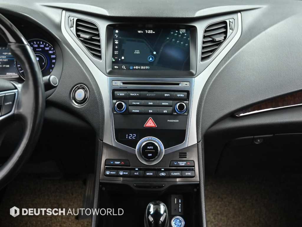 HYUNDAI Grandeur 2015 Plateado - Importación desde Corea - HF Imports Iquique - Foto 14