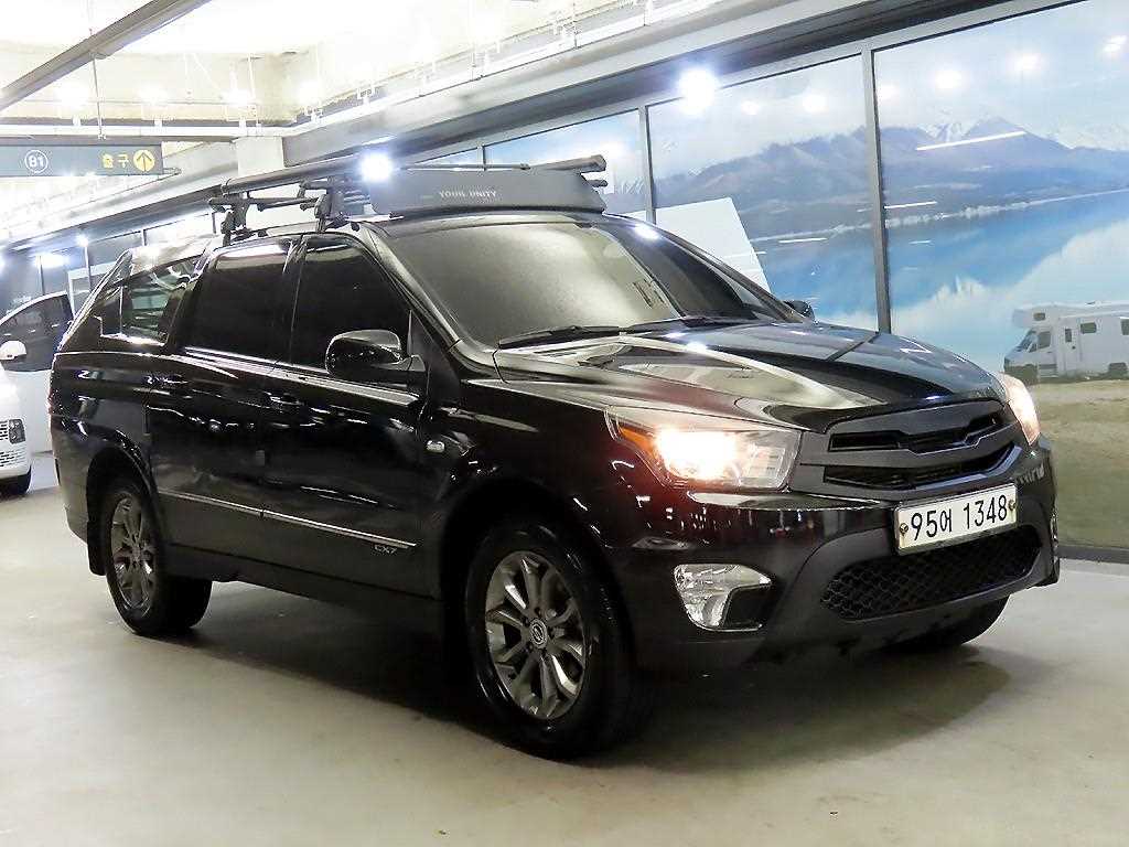 Ssangyong Korando 2015 Negro - Importación desde Corea - HF Imports Iquique - Foto 1