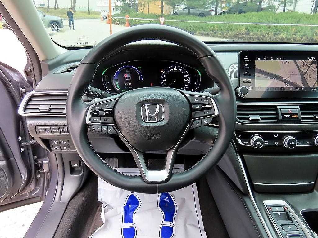 Honda Accord - Vista 7