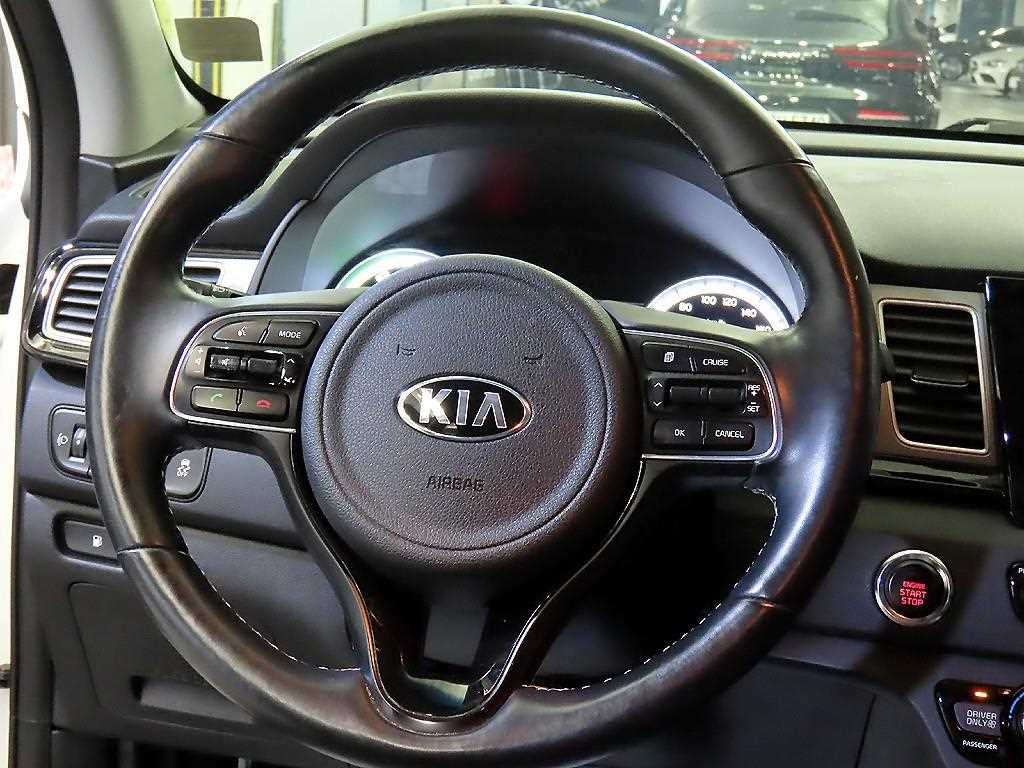 KIA Niro - Vista 8