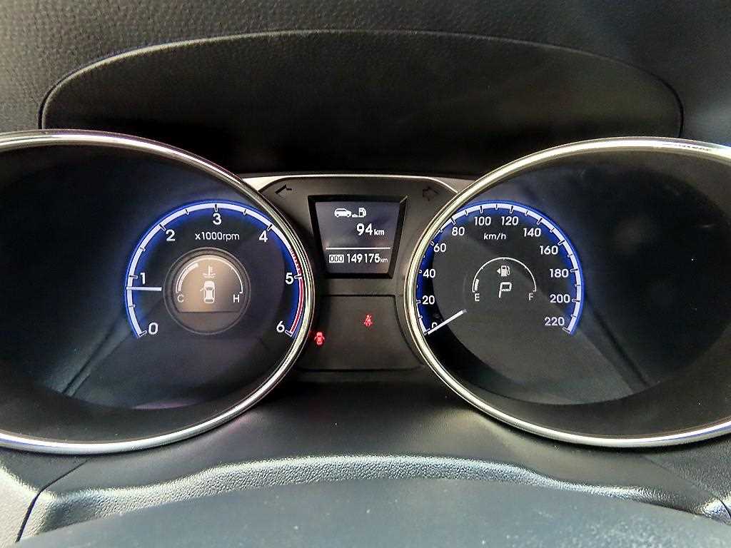 HYUNDAI Tucson - Vista 9