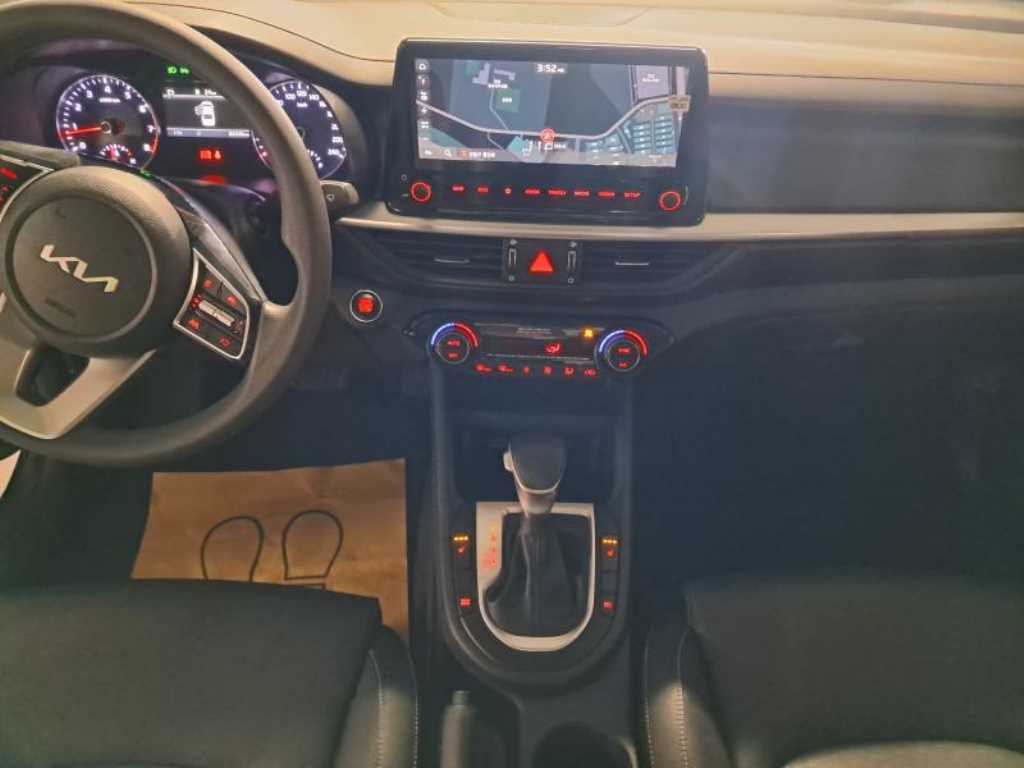 KIA K3 - Vista 9