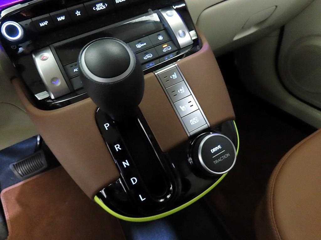 HYUNDAI Casper - Vista 12