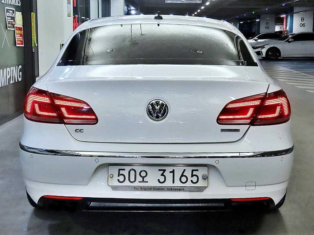 Volkswagen CC - Vista 10