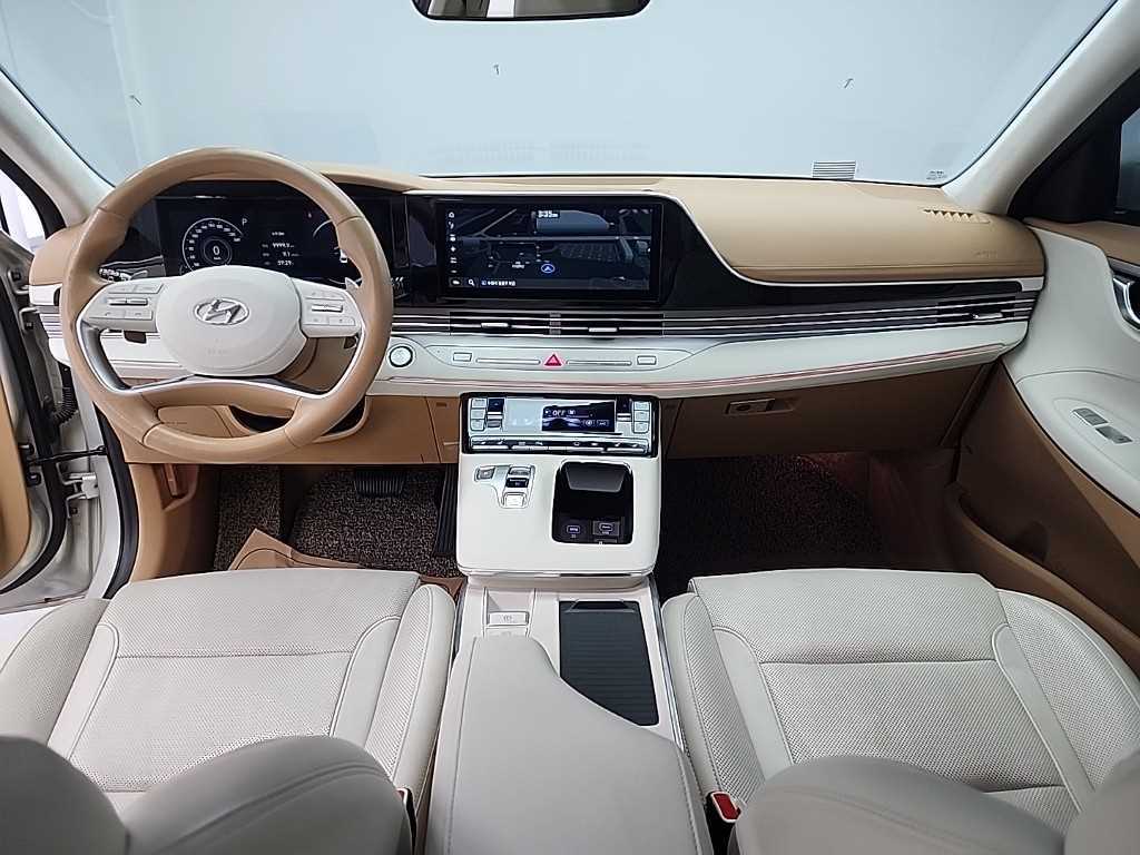 HYUNDAI Grandeur - Vista 7