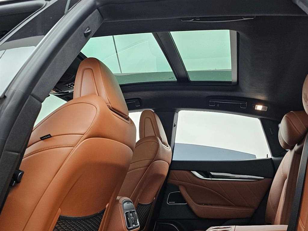 Maserati Levante 2019 Blanco - Importación desde Corea - HF Imports Iquique - Foto 18