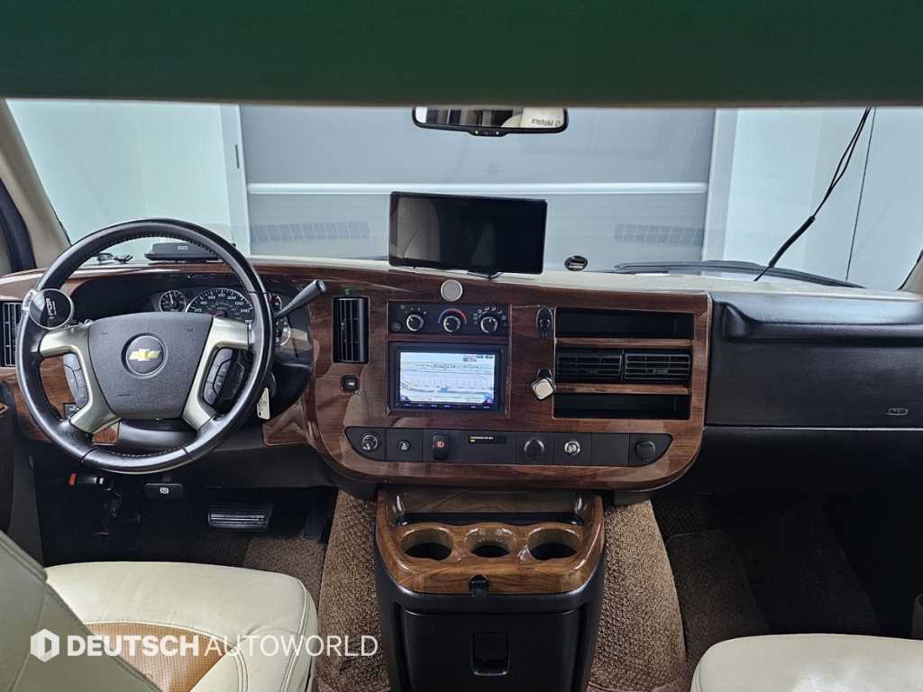 Chevrolet Express van - Vista 7