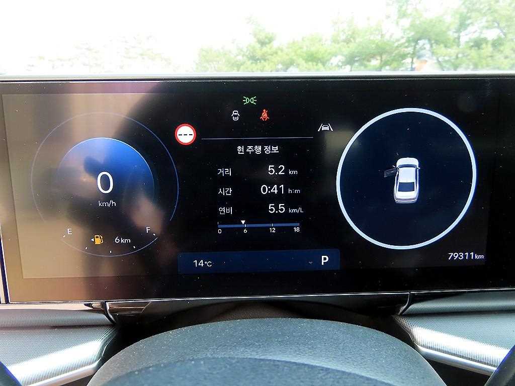 HYUNDAI Grandeur - Vista 9