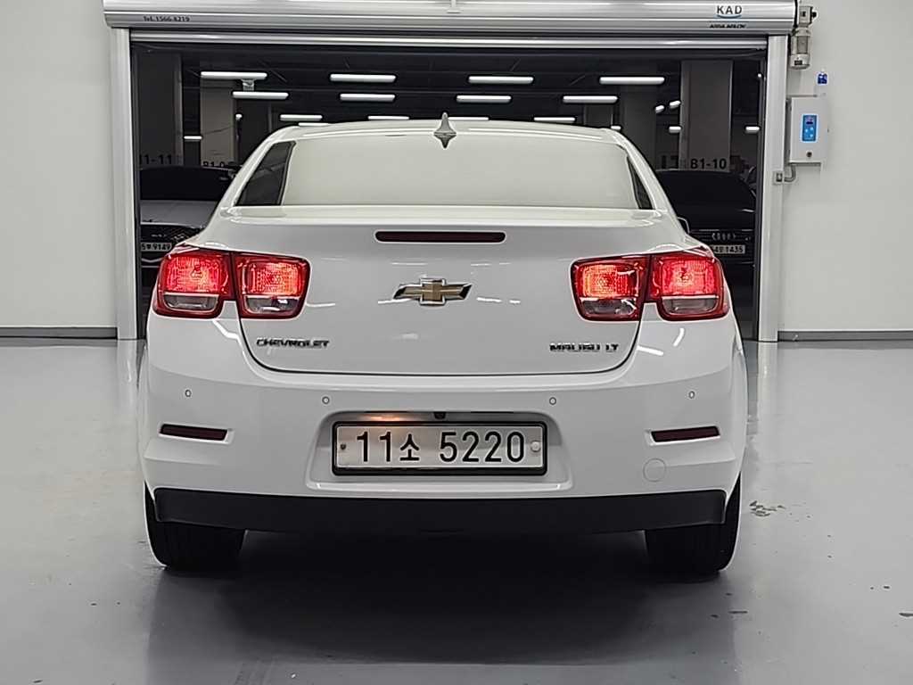 Chevrolet Malibu - Vista 4