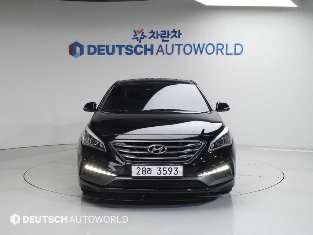 HYUNDAI Sonata - Vista 3