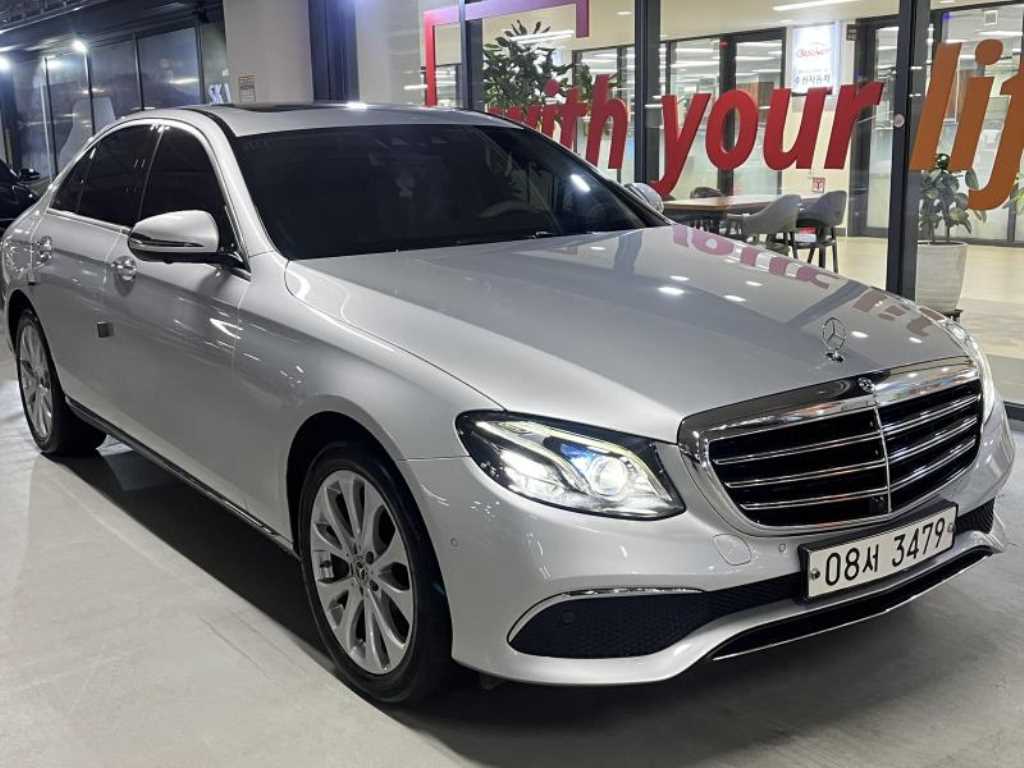 Mercedes Benz E class 2018 - Importación desde Corea - HF Imports Iquique - Foto 1