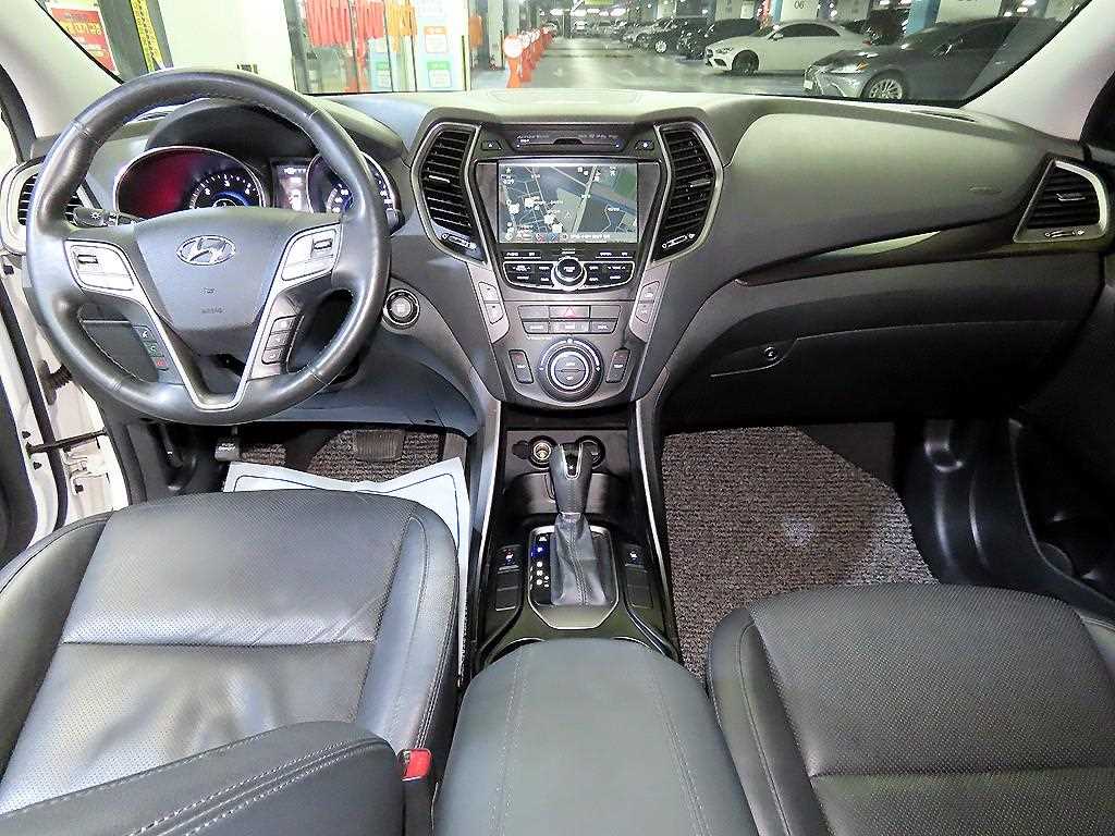 HYUNDAI Santa Fe - Vista 10