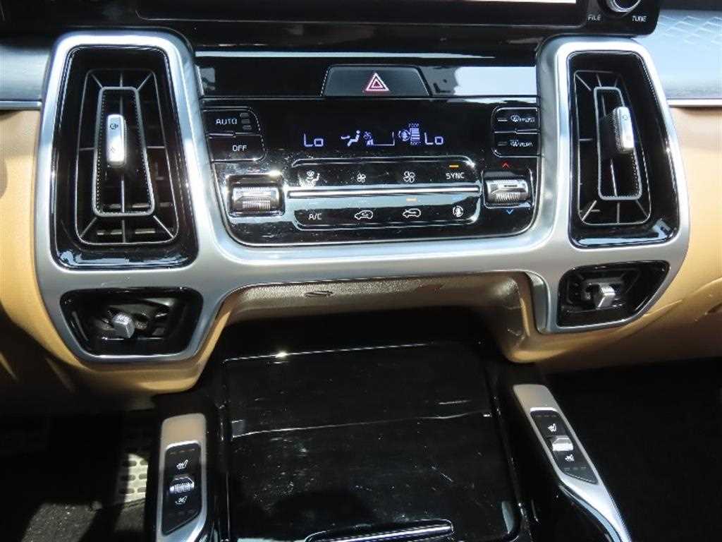 KIA Sorento - Vista 7