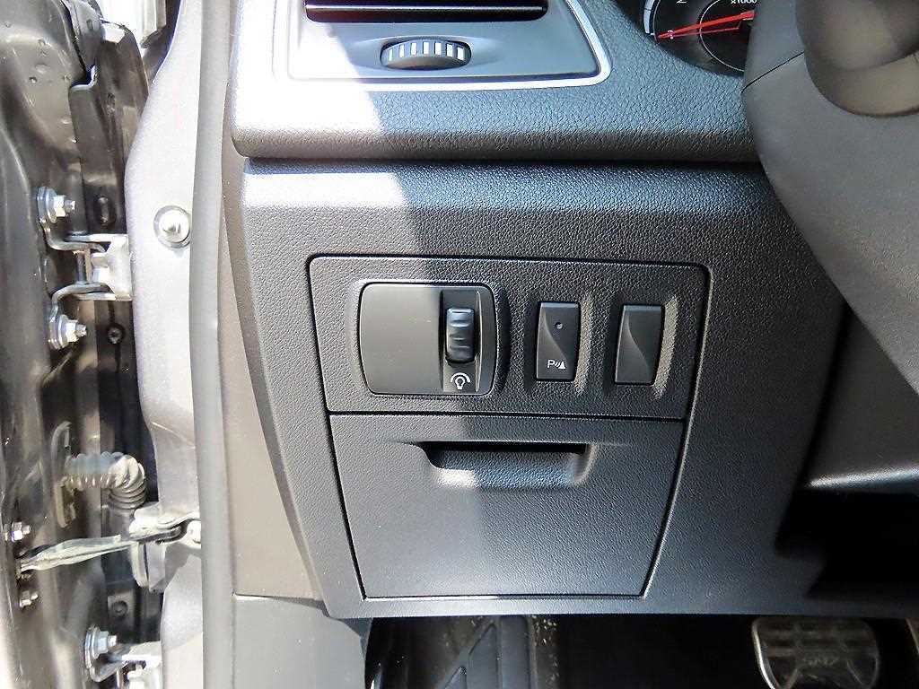 SAMSUNG SM7 - Vista 12