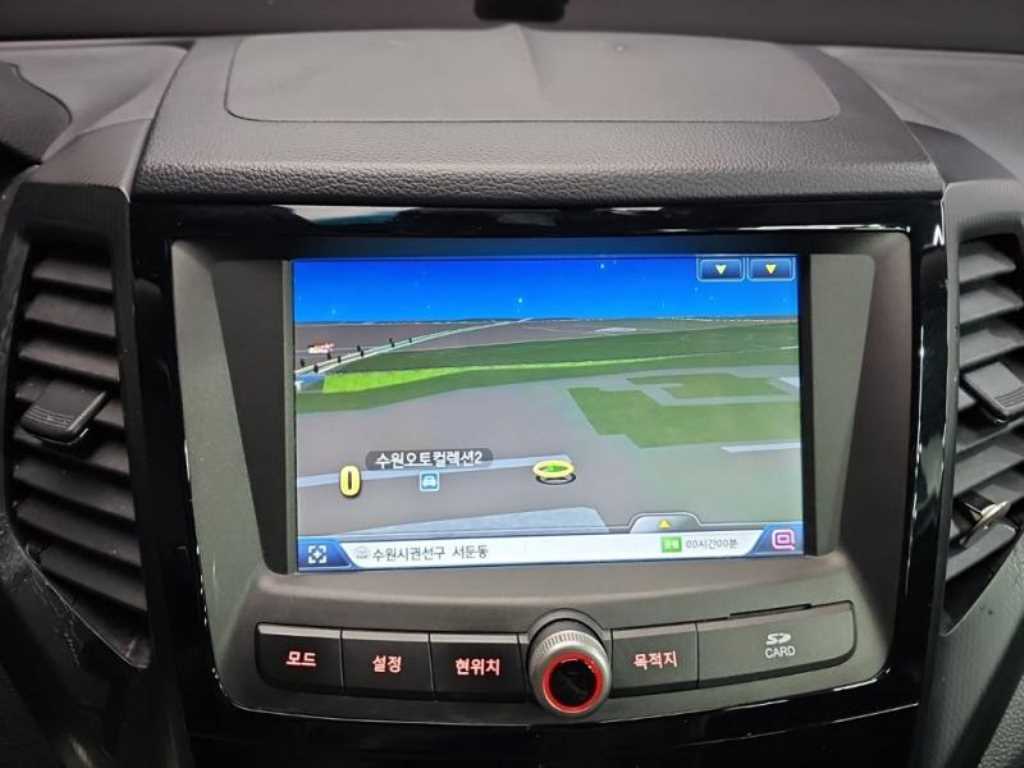 Ssangyong Tivoli - Vista 10