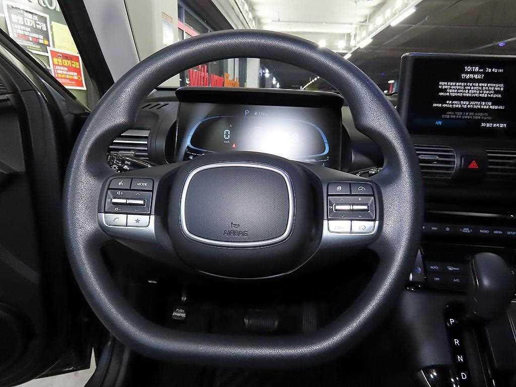 HYUNDAI Casper - Vista 8