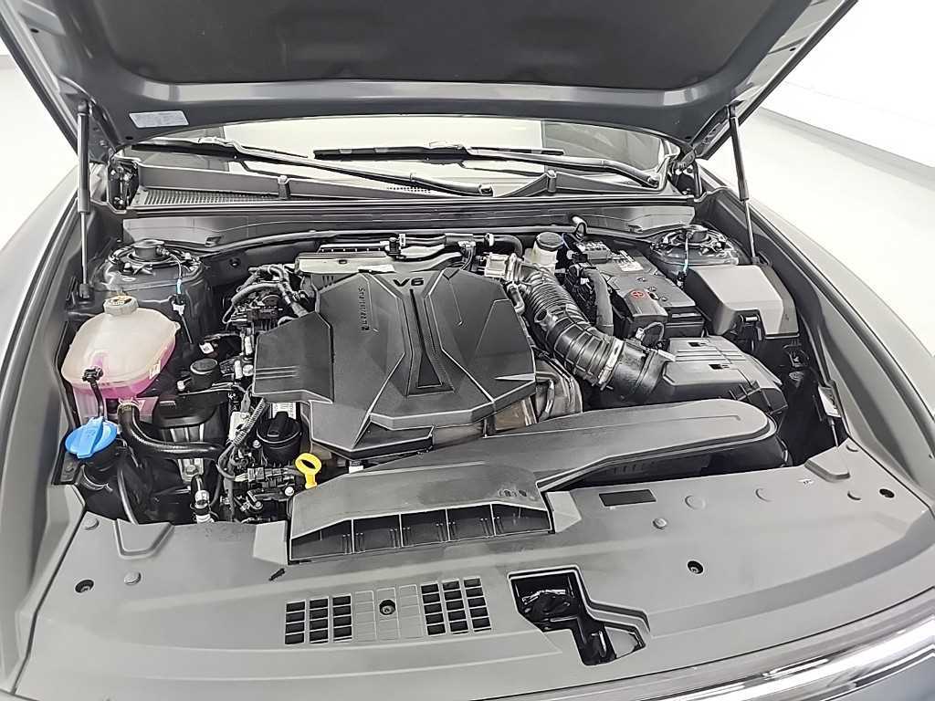 HYUNDAI Grandeur - Vista 5