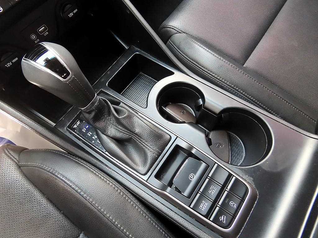 HYUNDAI Tucson - Vista 9