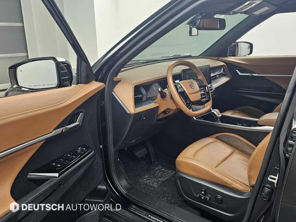 Ssangyong Torres - Vista 11