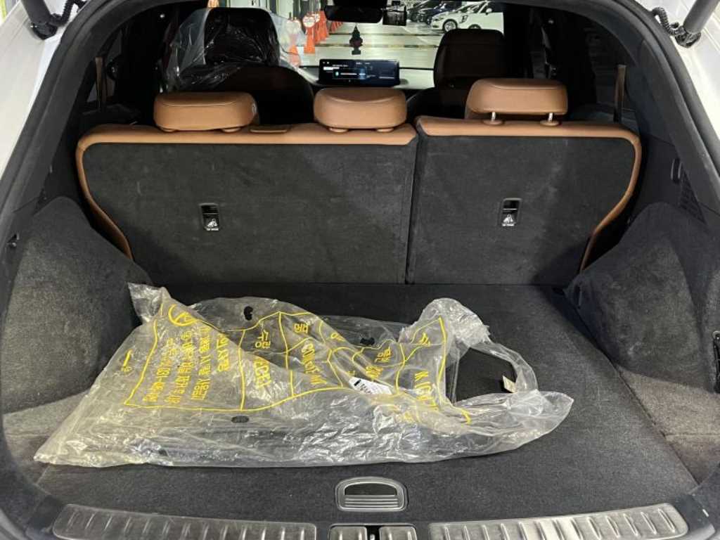 Genesis GV70 2022 Blanco - Importación desde Corea - HF Imports Iquique - Foto 18