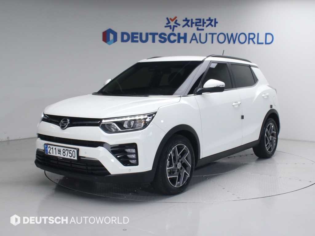 Ssangyong Tivoli 2023 Blanco - Importación desde Corea - HF Imports Iquique - Foto 1