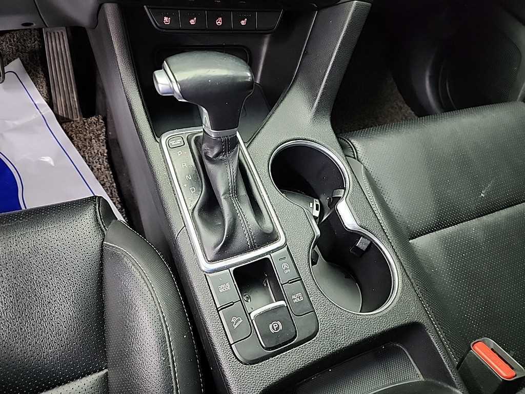 KIA Sportage - Vista 8