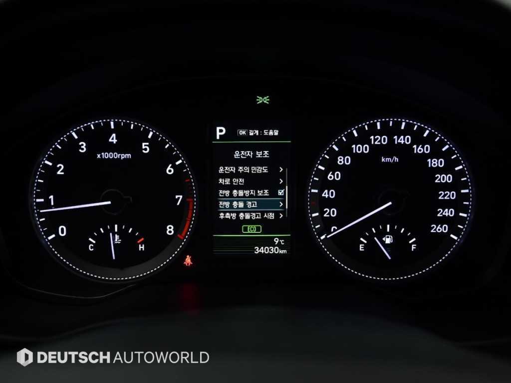 HYUNDAI Grandeur - Vista 8