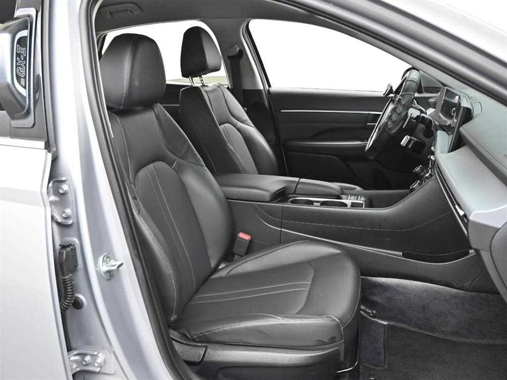 HYUNDAI Sonata - Vista 9