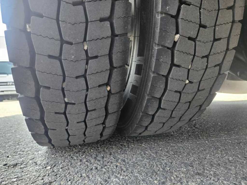 medium and large cargo Cargo 2015 Blanco - Importación desde Corea - HF Imports Iquique - Foto 20