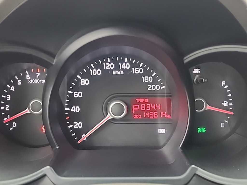 KIA Morning - Vista 6