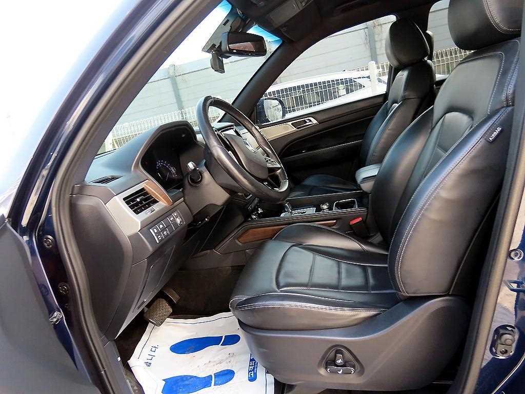 Ssangyong Rexton - Vista 5