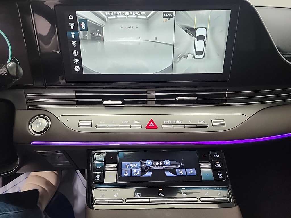 HYUNDAI Grandeur - Vista 10