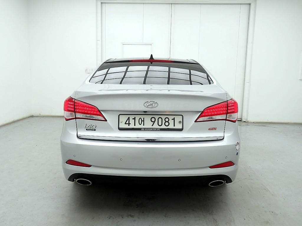 HYUNDAI i40 - Vista 3