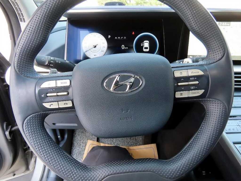 HYUNDAI Nexo - Vista 8