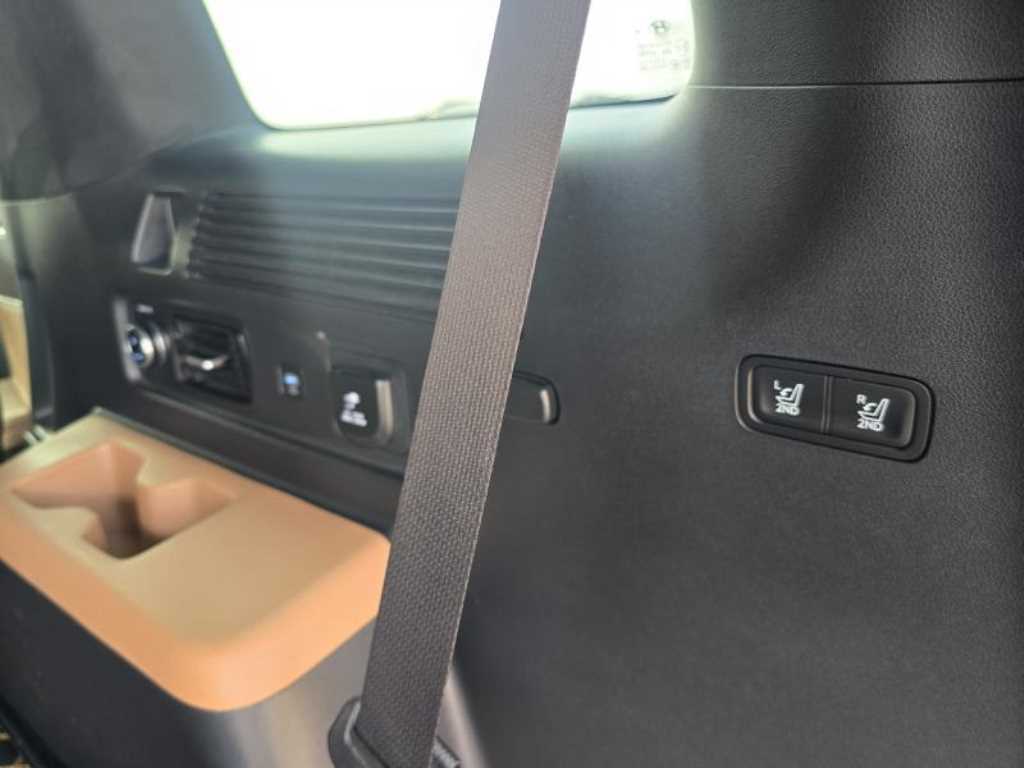 HYUNDAI Santa Fe - Vista 12