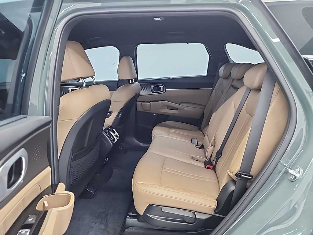 KIA Sorento - Vista 12