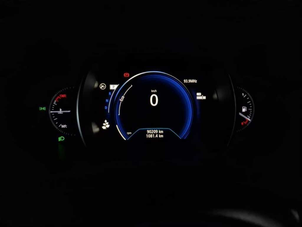 SAMSUNG QM6 - Vista 9