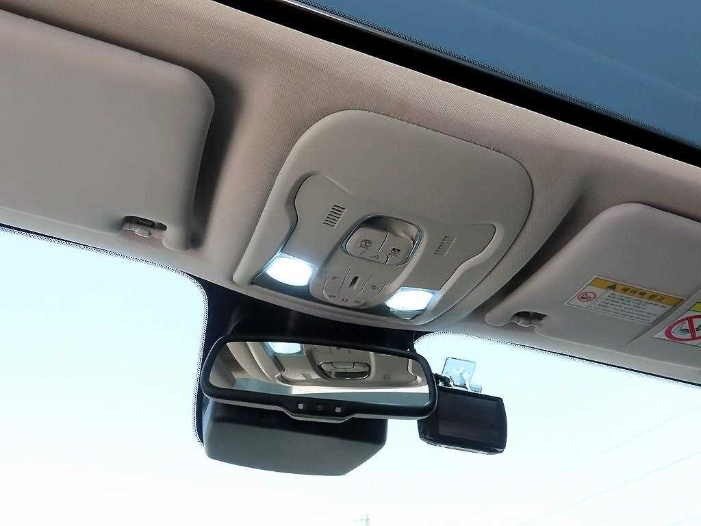 Jeep Renegade 2016 Negro - Importación desde Corea - HF Imports Iquique - Foto 15