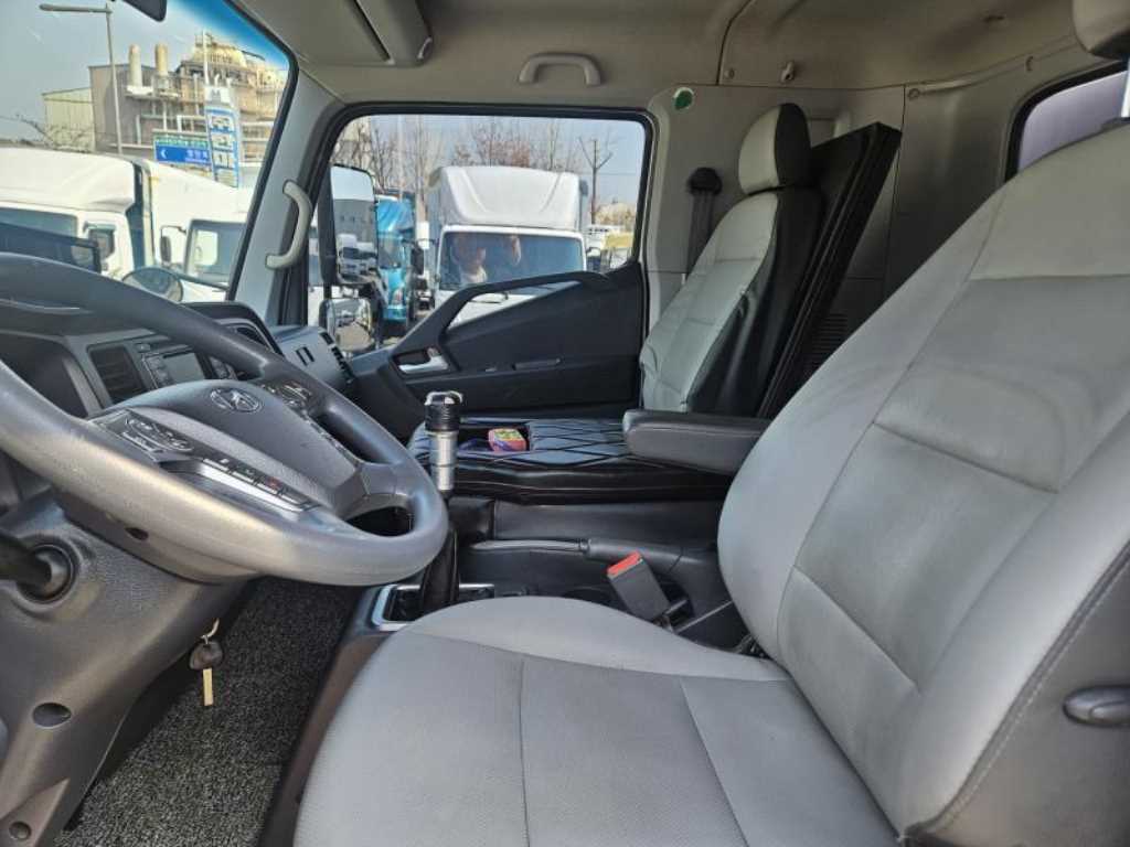 medium and large cargo Cargo - Vista 10