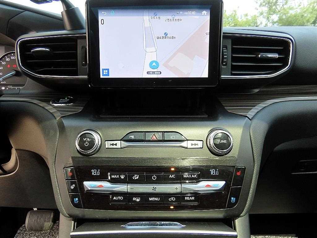 Ford Explorer - Vista 12