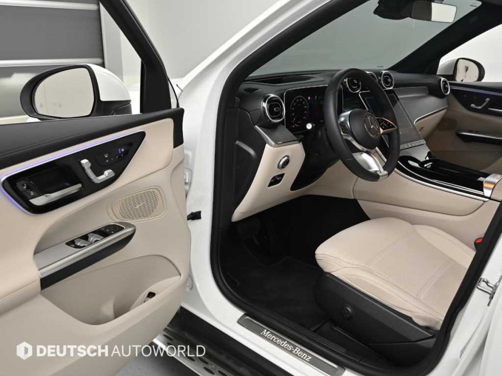 Mercedes Benz GLC Class - Vista 11