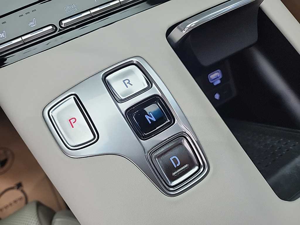 HYUNDAI Grandeur - Vista 8