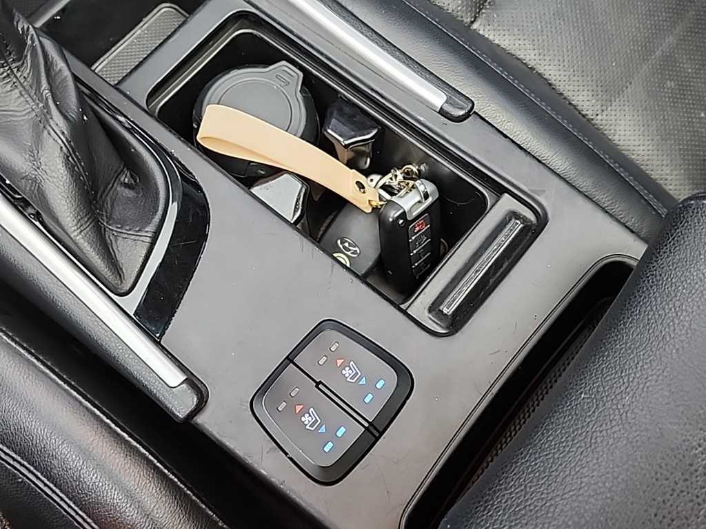 HYUNDAI Sonata - Vista 9