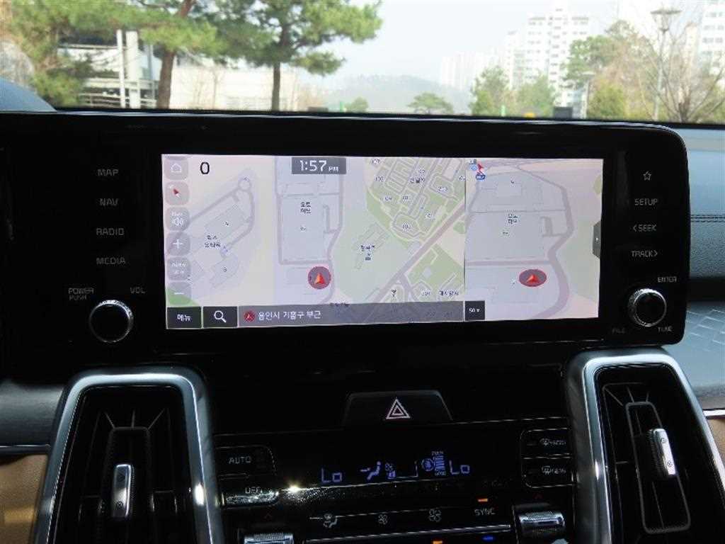 KIA Sorento - Vista 8