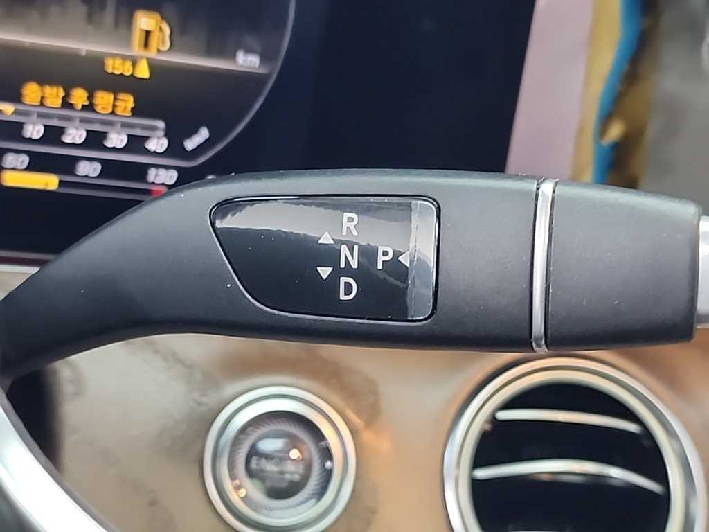 Mercedes Benz E class 2019 Blanco - Importación desde Corea - HF Imports Iquique - Foto 15