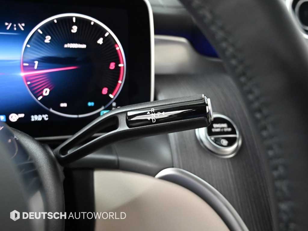 Mercedes Benz GLC Class - Vista 9