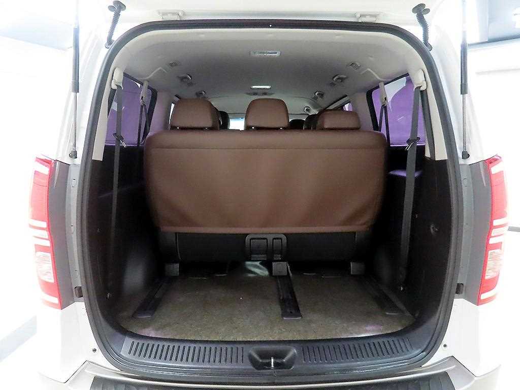 HYUNDAI Starex 2019 Blanco - Importación desde Corea - HF Imports Iquique - Foto 17