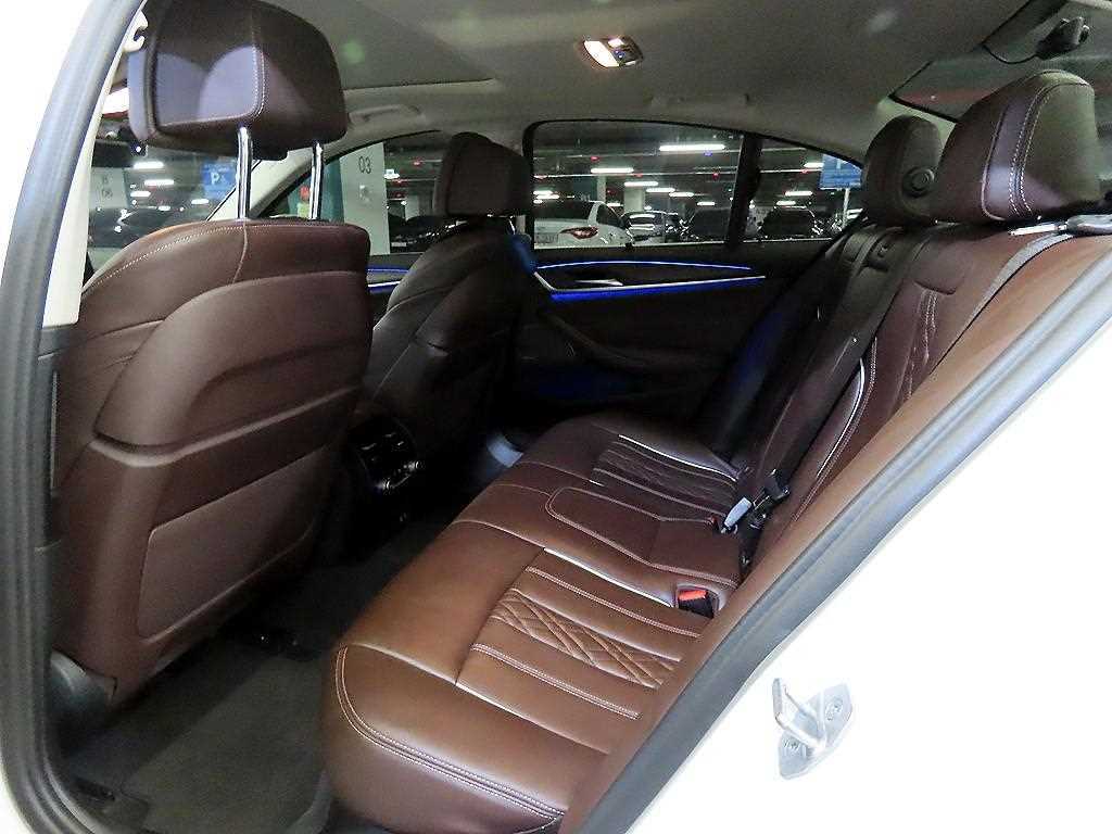 BMW 5 Series - Vista 6