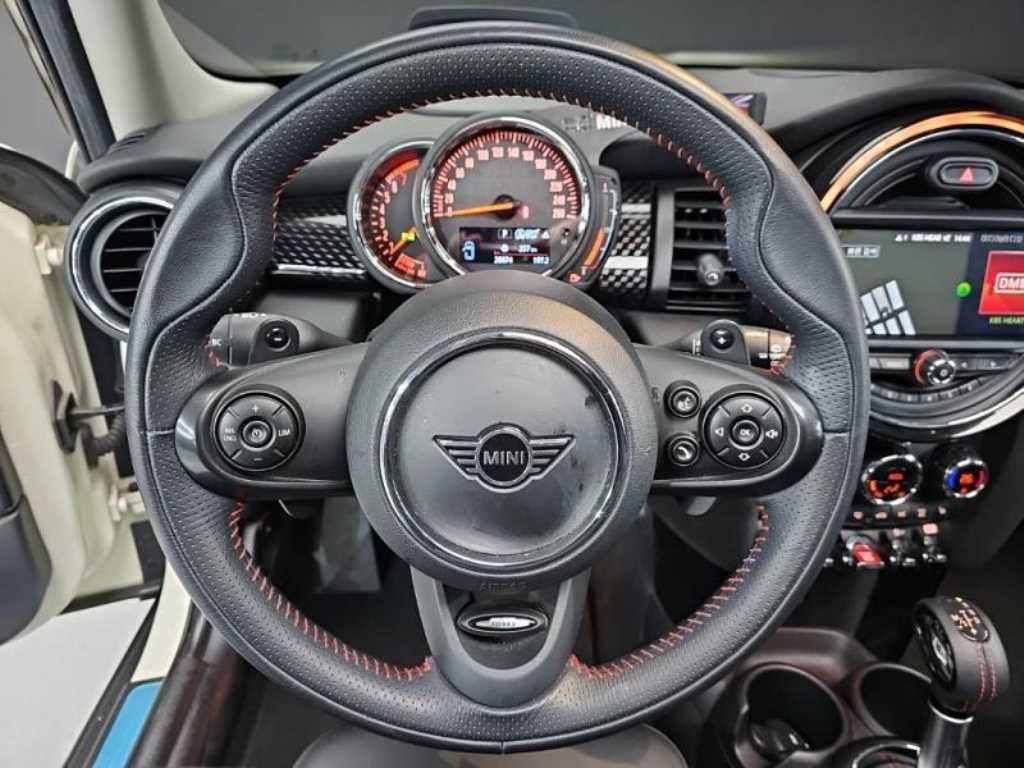 Mini Cooper - Vista 6