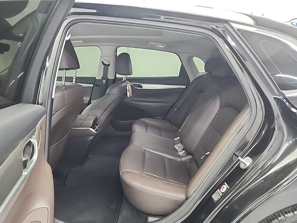 HYUNDAI Grandeur - Vista 12